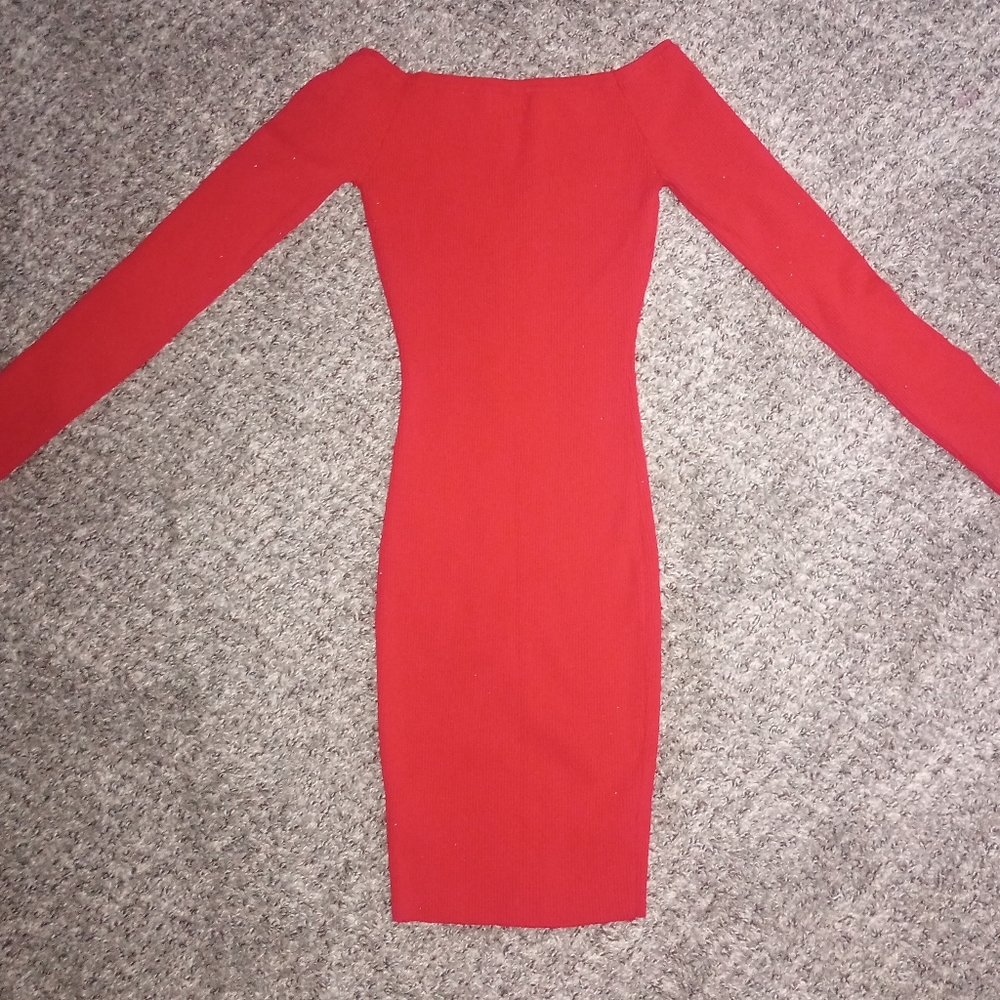 Dress - Picture 2 of 3